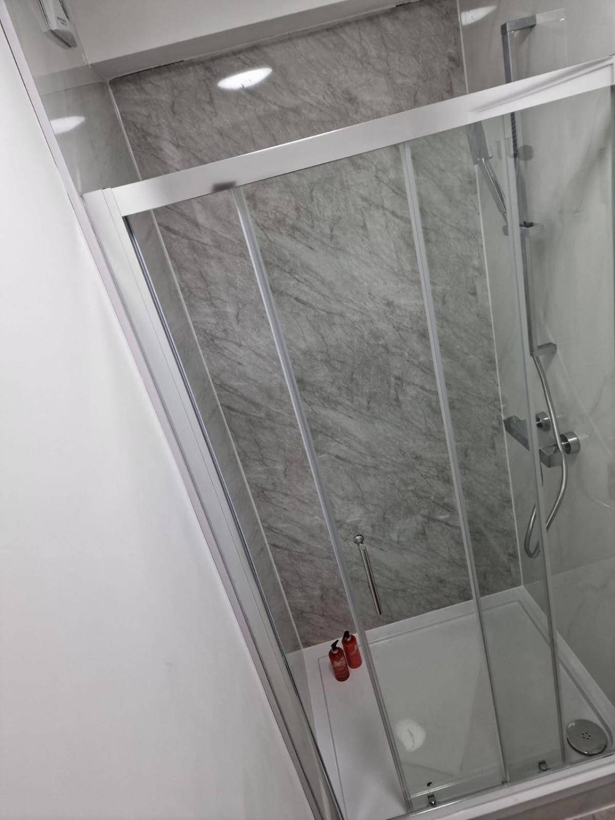 12 B Market Street Watford  Eksteriør billede